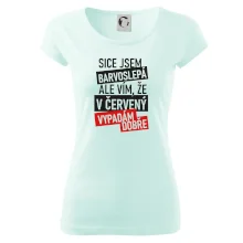 Sice jsem barvoslepá, ale vím, že v červené vypadám dobře