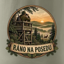 Ráno na posedu myslivec při východu slunce