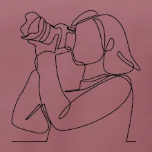 Fotografka stojící jedním tahem