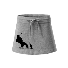 Rybář tahající rybu