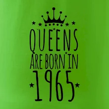 Queens are born in 1965