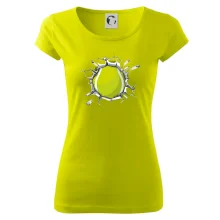 Tenisový míč v triku