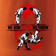 We bow before we throw judo