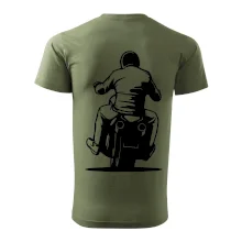 Motorkář na zádech - chopper