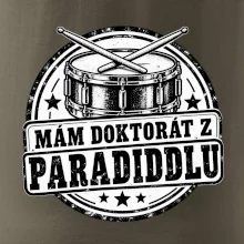Mám doktorát z paradiddlu - černobílý bubenický odznak