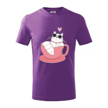 Hustá kočka v hrníčku