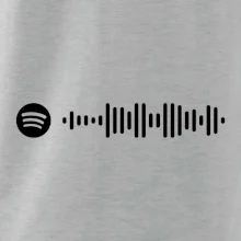 Spotify kód na prsu