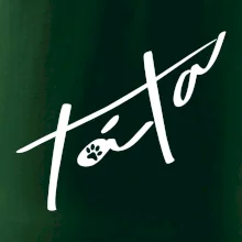 Psí táta se jmény na rukávu