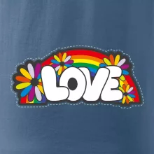 Love s duhou v pozadí