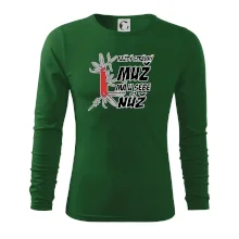 Každý správný muž, má u sebe nůž