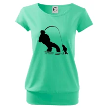 Rybář tahající rybu