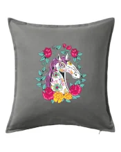 Kůň barevný s květinami