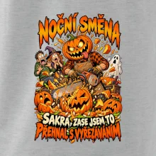 Noční směna dýňáka s motorovou pilou