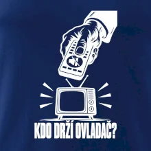 Kdo drží ovladač?