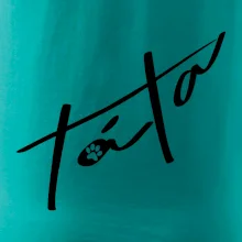 Psí táta se jmény na rukávu