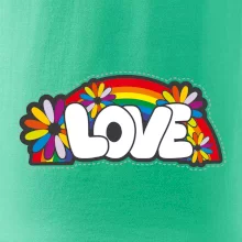 Love s duhou v pozadí