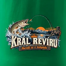 Listopadový rybář král revíru se štikou