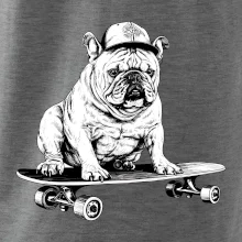 Černobílý buldok na skateboardu