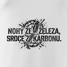 Nohy ze železa, srdce z karbonu