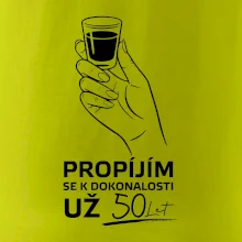 Panák alkoholu - propím se už 50 let