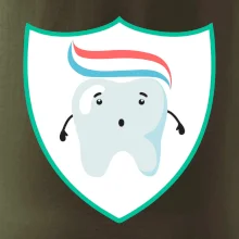 Zoubek na prsu - zubní pasta