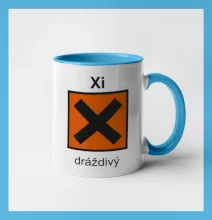 Xi Dráždivý - Výstražná tabulka na tričku