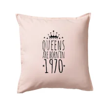 Queens are born in 1970