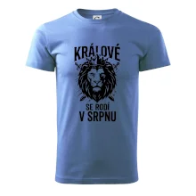 Lev a meče králové se rodí v srpnu
