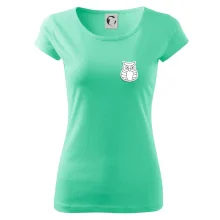 Sova kreslená na prsu