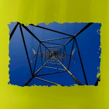 Stožár vysokého napětí zespodu