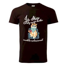 Já dřu, aby moje kočka mohla relaxovat