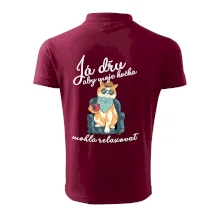 Já dřu, aby moje kočka mohla relaxovat