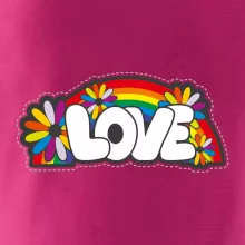 Love s duhou v pozadí