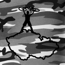 Mapa ČR - cyklista na prsou