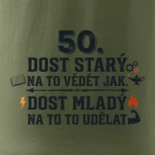 50 - dost starý na to vědět jak  - modrý nápis