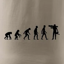 Evoluce dřevorubec - pila a kmen