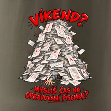 Víkend učitele pod hromadou písemek k opravě