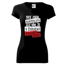 Sice jsem barvoslepá, ale vím, že v červené vypadám dobře