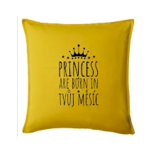 Princesses are born in (vlastní nápis měsíc narození)