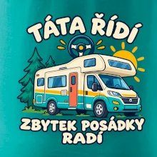 Táta řídí zbytek posádky radí rodinný karavan