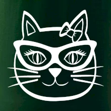 Kočičí holka s brýlemi