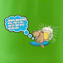 Žádnou malinovku, ale pivo