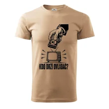 Kdo drží ovladač?