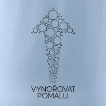 Vynořovat pomalu šipka vzhůru vytvořená z potápěčských bublinek