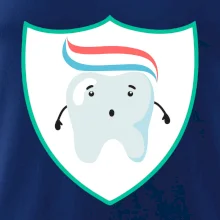 Zoubek na prsu - zubní pasta