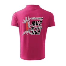 Každý správný muž, má u sebe nůž