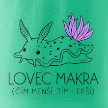 Lovec makra nahožábrý mořský plž s fialovými žábrami