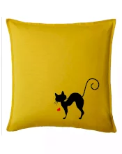 Zamilovaná kočka prohnutá