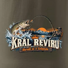 Listopadový rybář král revíru se štikou