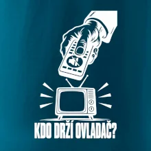 Kdo drží ovladač?